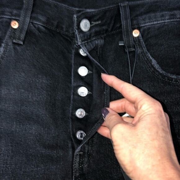 Levi’s 501 Original Cutoff Button Fly Shorts Black 32 NWT - Picture 8 of 14